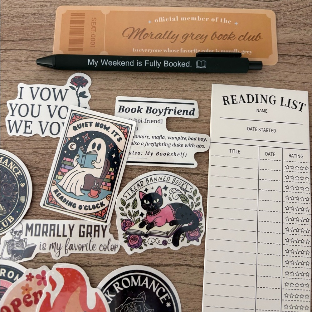 Bookish bundle Sticker Set with Pen Bookmarks - Picture 4 of 11